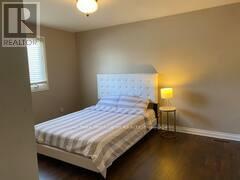 10588 Eighth Line, Halton Hills, Ontario  L7G 4S5 - Photo 5 - W12849578