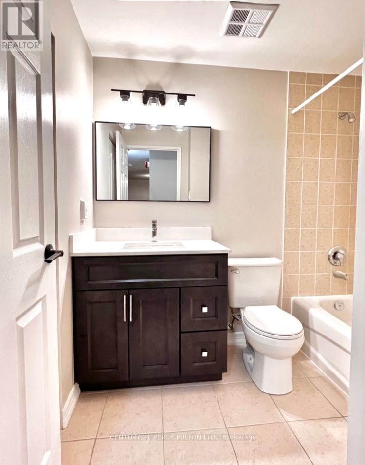 807 - 6720 Glen Erin Drive, Mississauga, Ontario  L5N 3K8 - Photo 6 - W12849584