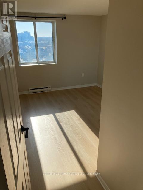 807 - 6720 Glen Erin Drive, Mississauga, Ontario  L5N 3K8 - Photo 8 - W12849584