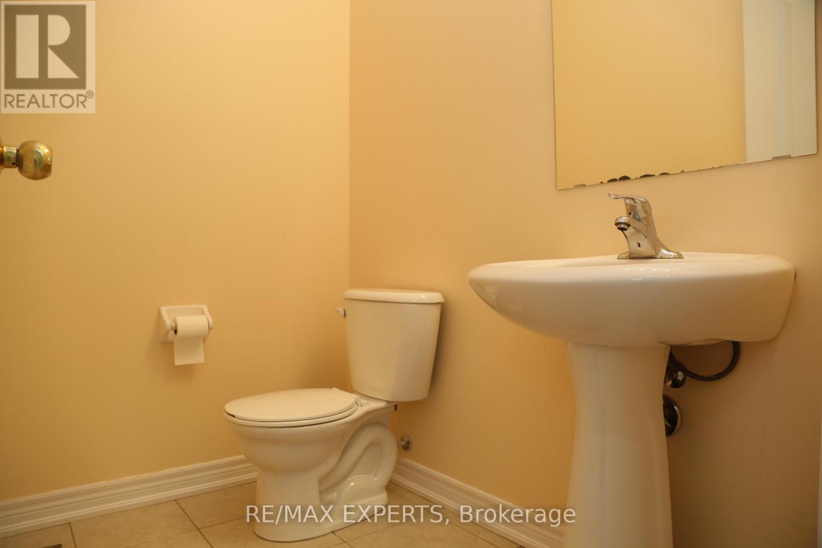 18 Mission Ridge Trail, Brampton, Ontario  L6P 3A2 - Photo 17 - W12849606