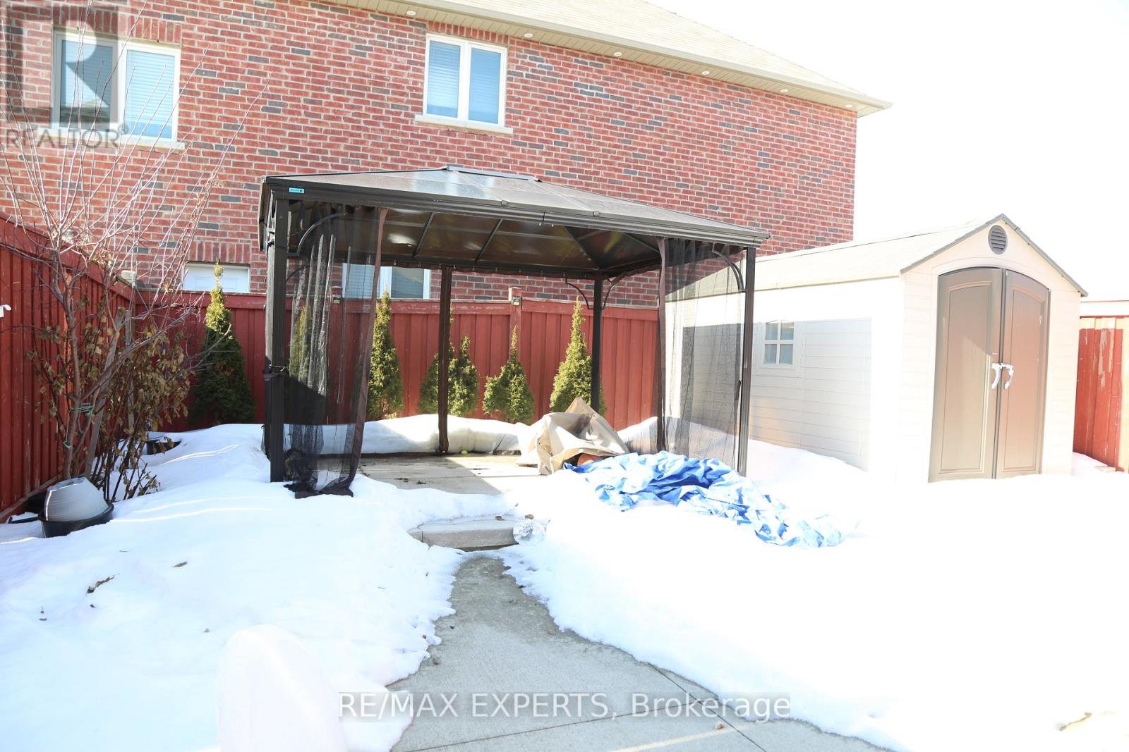 18 Mission Ridge Trail, Brampton, Ontario  L6P 3A2 - Photo 34 - W12849606