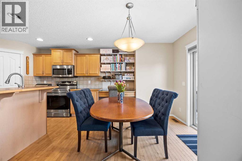 83 Cougarstone Way Sw, Calgary, Alberta  T3H 4Z6 - Photo 13 - A2289157