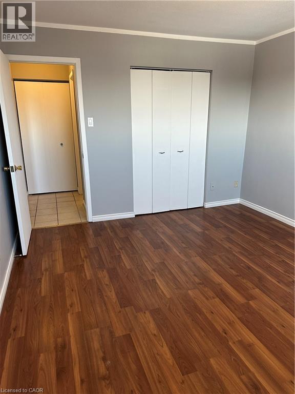 815 Barbara Court, Cambridge, Ontario  N3H 2N3 - Photo 2 - 40809935