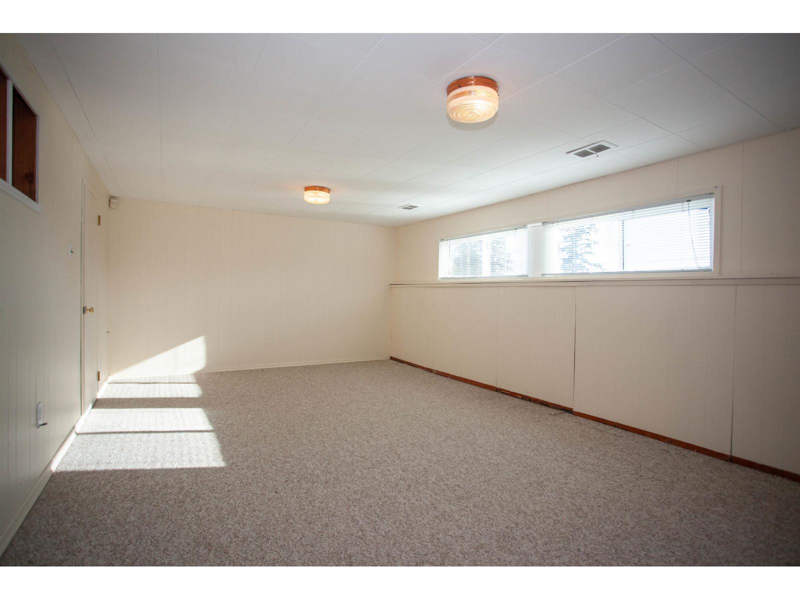 14451 Mann Park Crescent, White Rock, British Columbia  V4B 3A7 - Photo 12 - R3094476