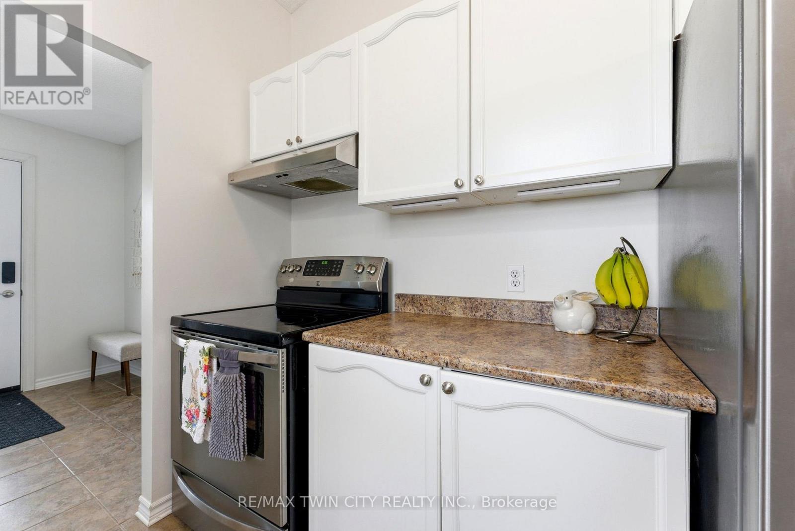 530 Mortimer Drive, Cambridge, Ontario  N3H 5M5 - Photo 17 - X12849272