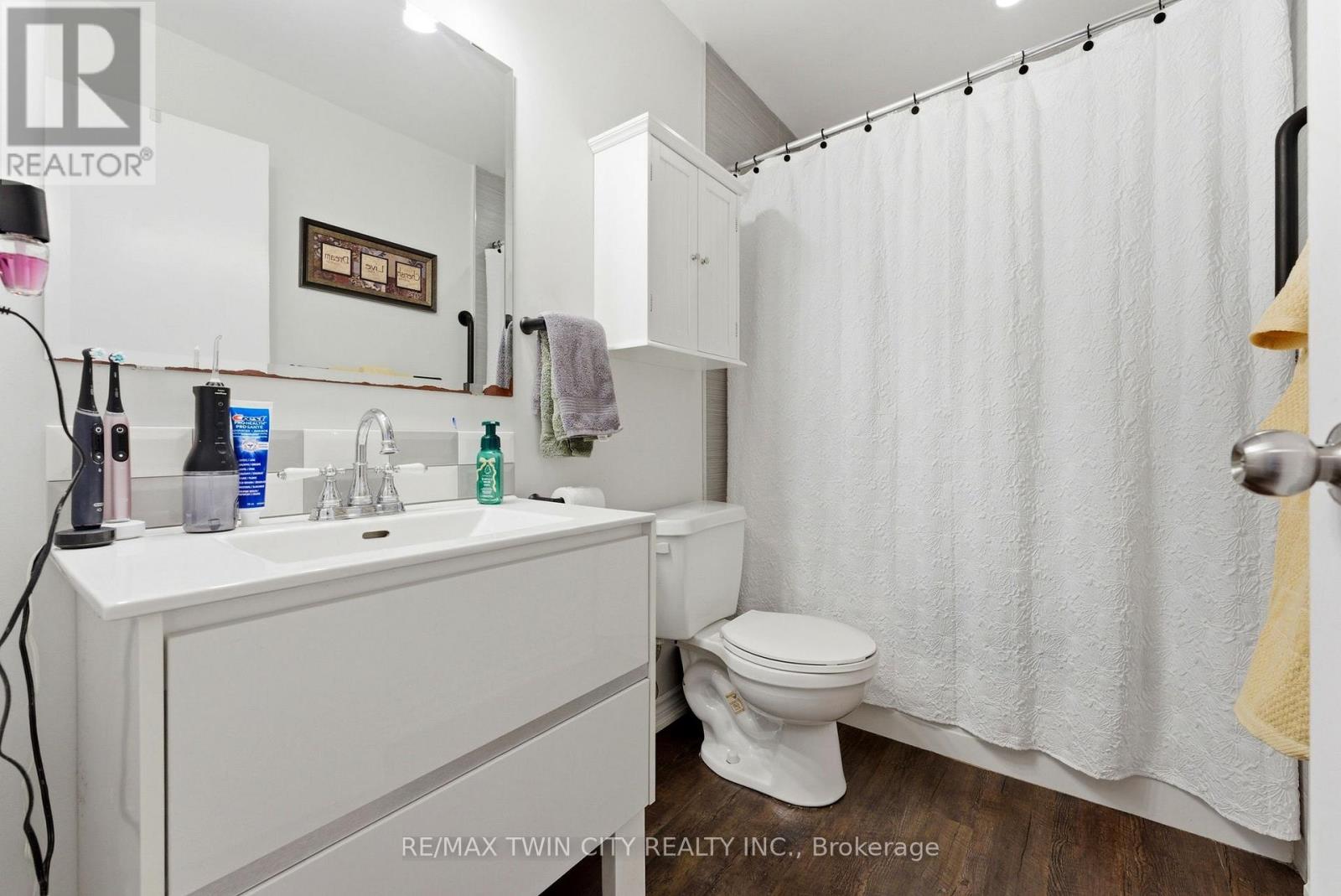 530 Mortimer Drive, Cambridge, Ontario  N3H 5M5 - Photo 22 - X12849272