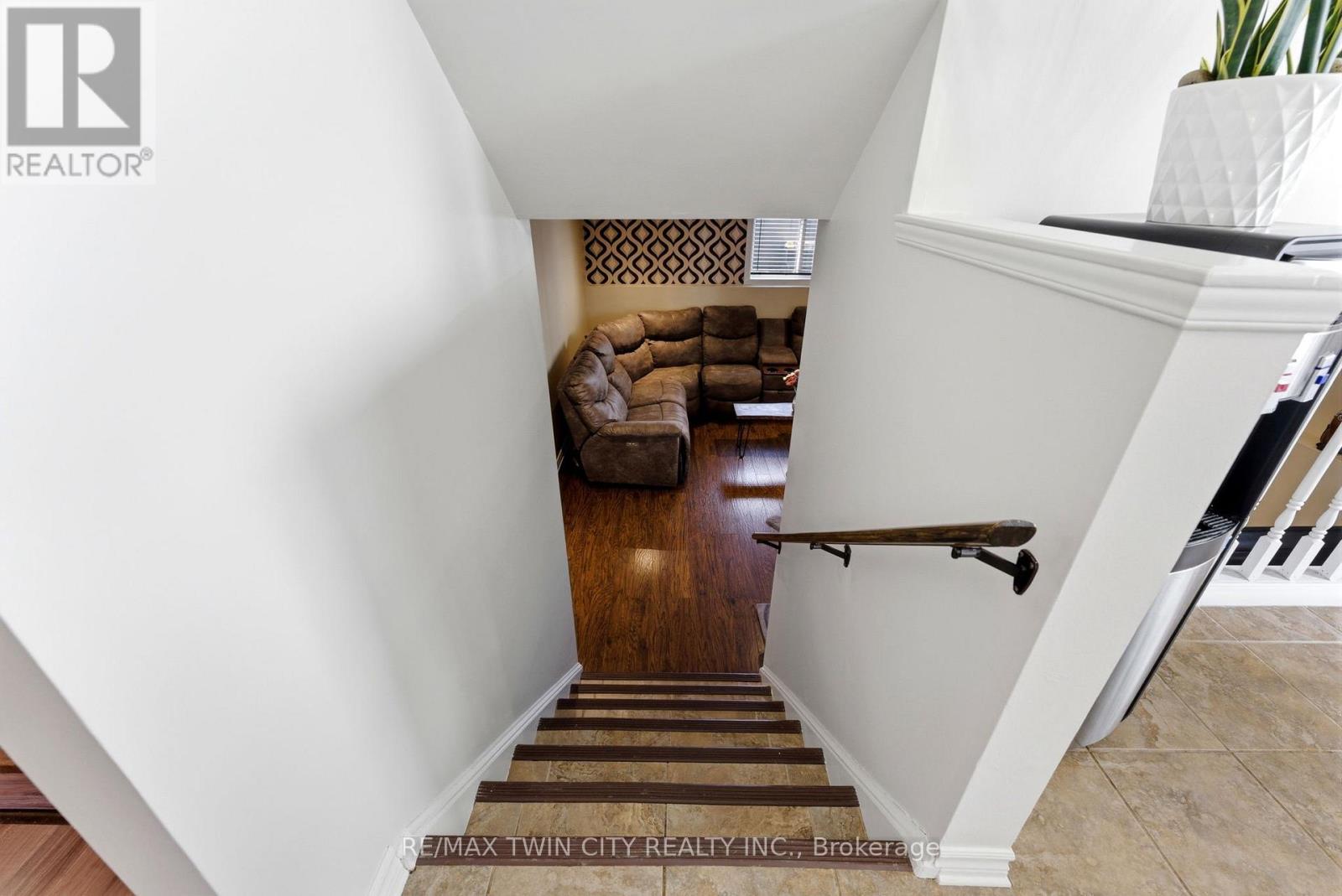 530 Mortimer Drive, Cambridge, Ontario  N3H 5M5 - Photo 23 - X12849272