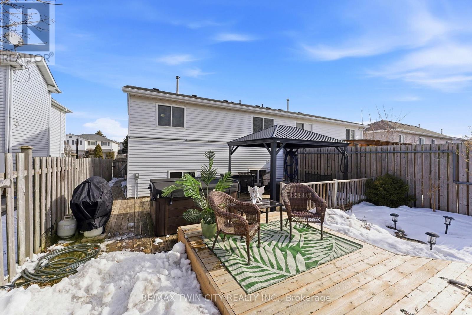 530 Mortimer Drive, Cambridge, Ontario  N3H 5M5 - Photo 34 - X12849272