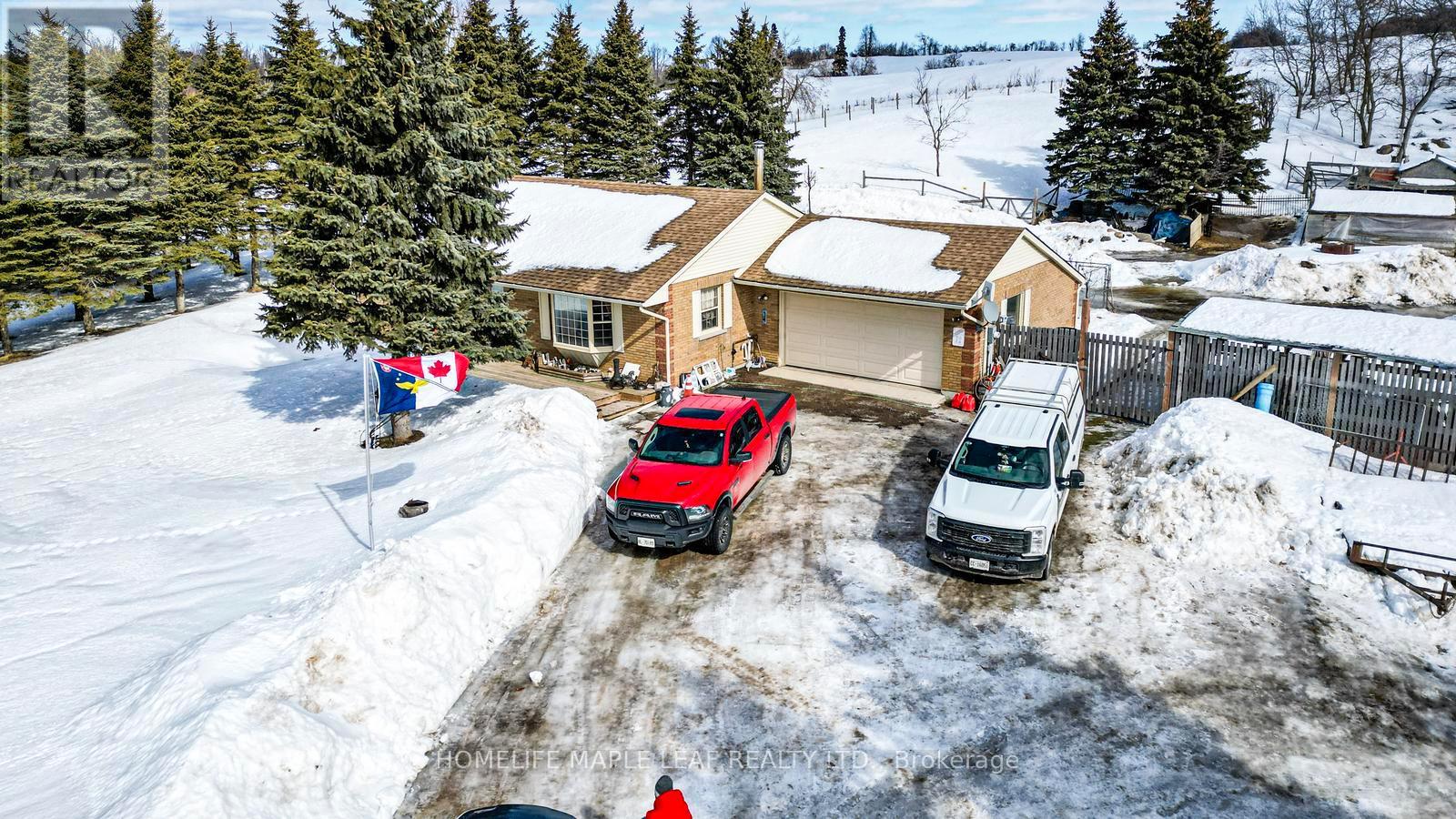 935545 Airport Road, Mono, Ontario  L9V 1C3 - Photo 21 - X12849296