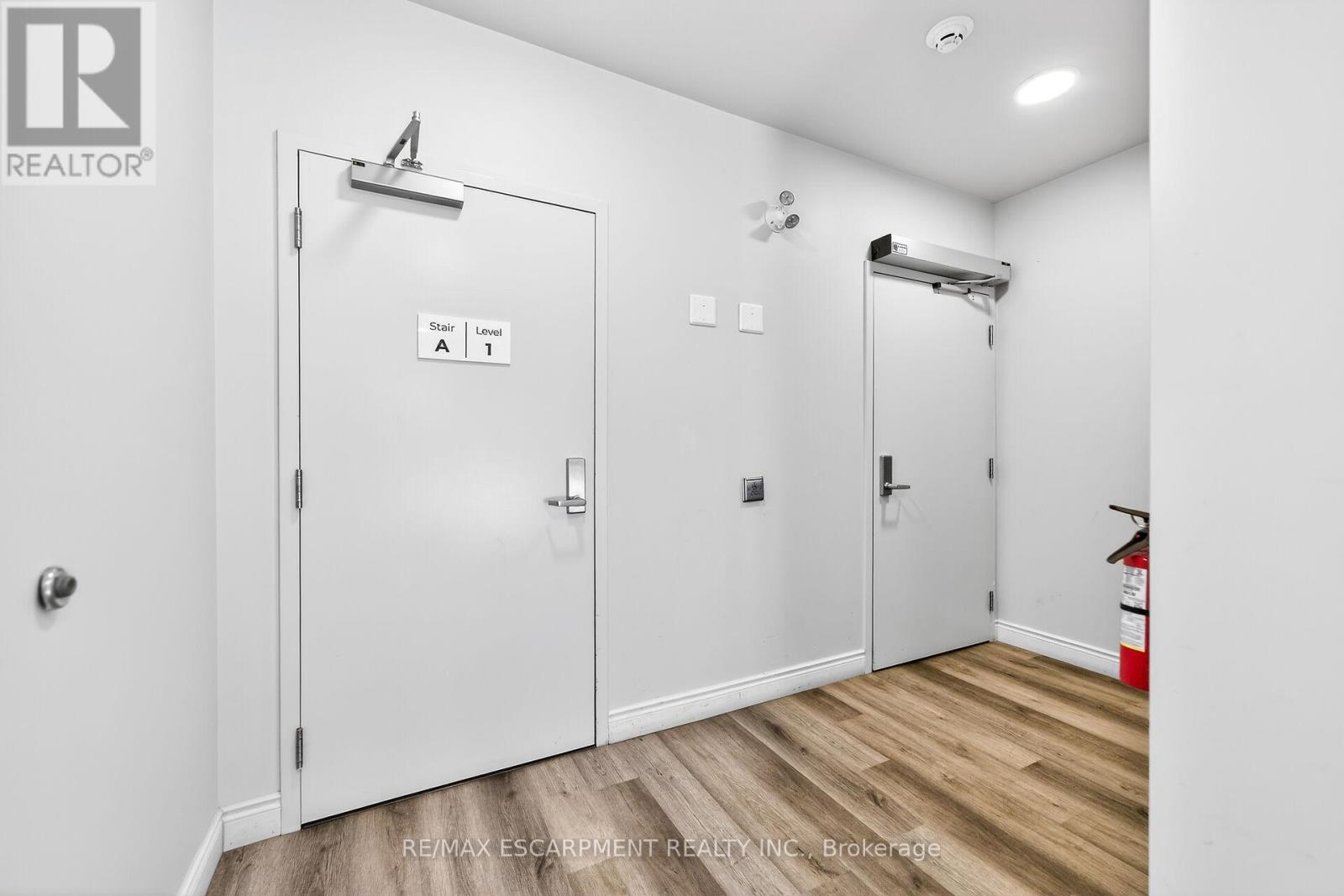 303 - 259 King Street E, Hamilton, Ontario  L8G 1L9 - Photo 33 - X12849390