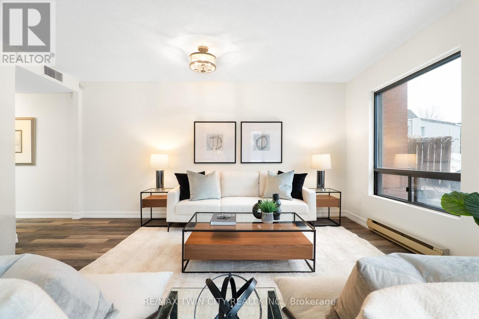 107 - 10 Ellen Street E, Kitchener, Ontario  N2H 6R8 - Photo 13 - X12849402