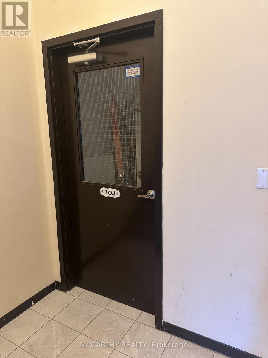 104 - 155 Main Street W, Shelburne, Ontario  L9V 3K3 - Photo 11 - X12849442