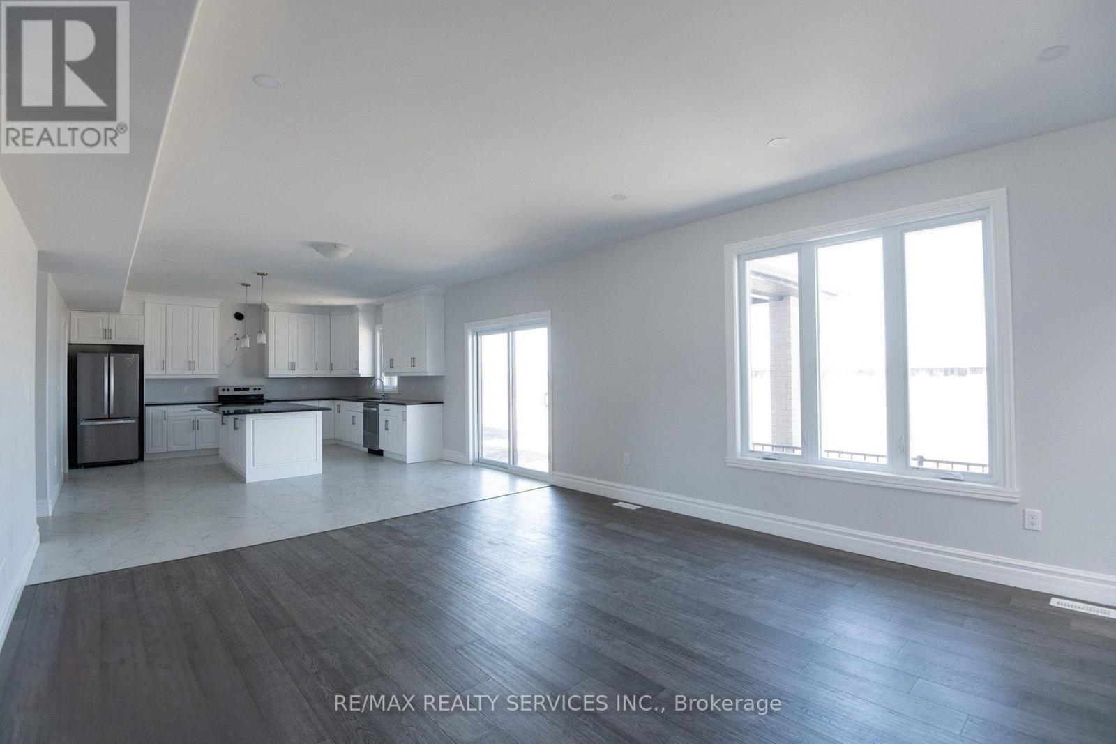 150 Tuscany Trail, Chatham-Kent, Ontario  N7M 0R9 - Photo 7 - X12849538