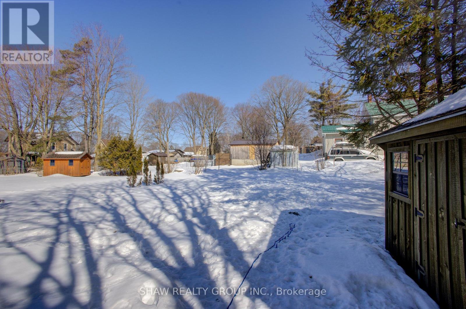 101 John Street, North Huron, Ontario  N0G 2W0 - Photo 33 - X12849608