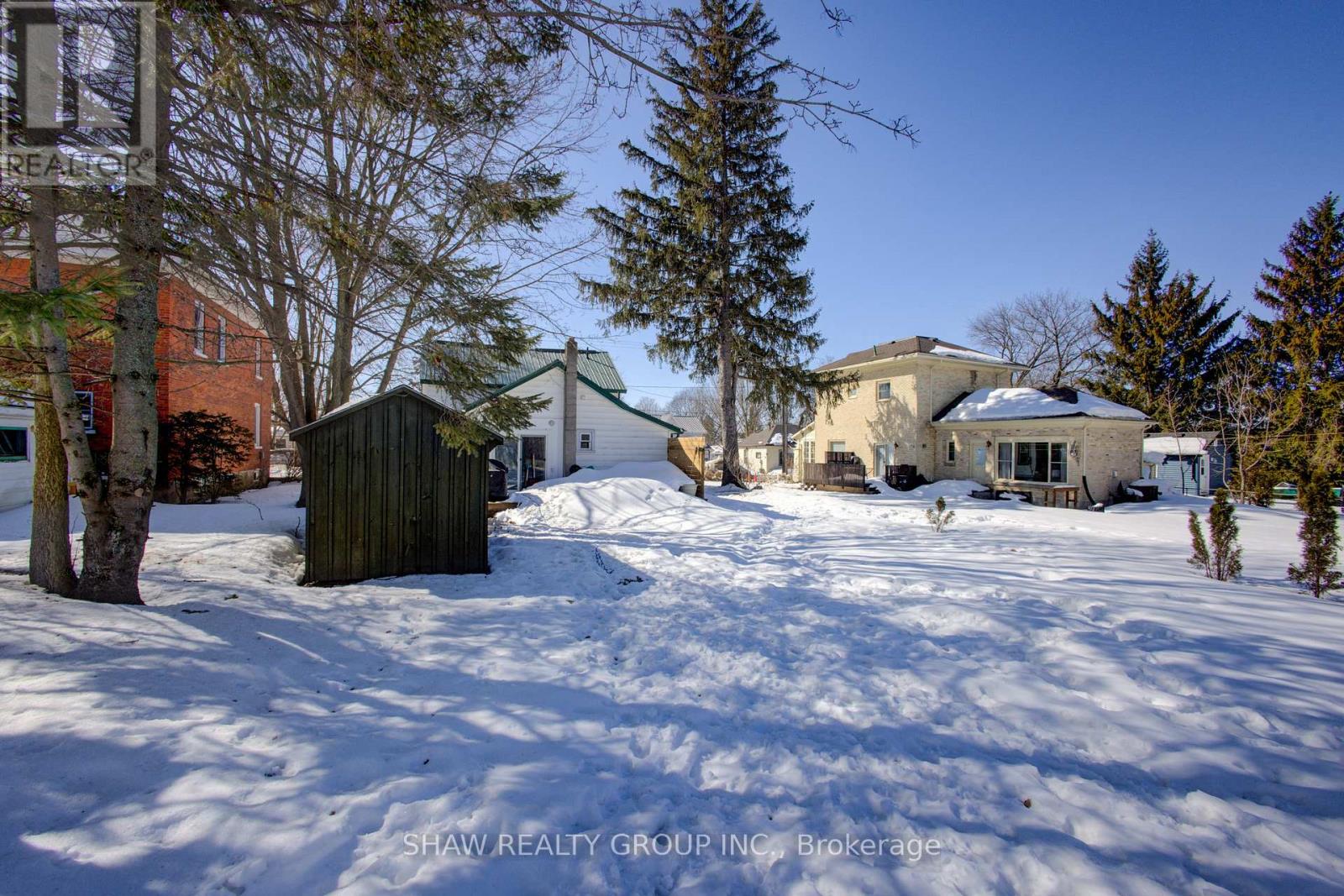 101 John Street, North Huron, Ontario  N0G 2W0 - Photo 34 - X12849608