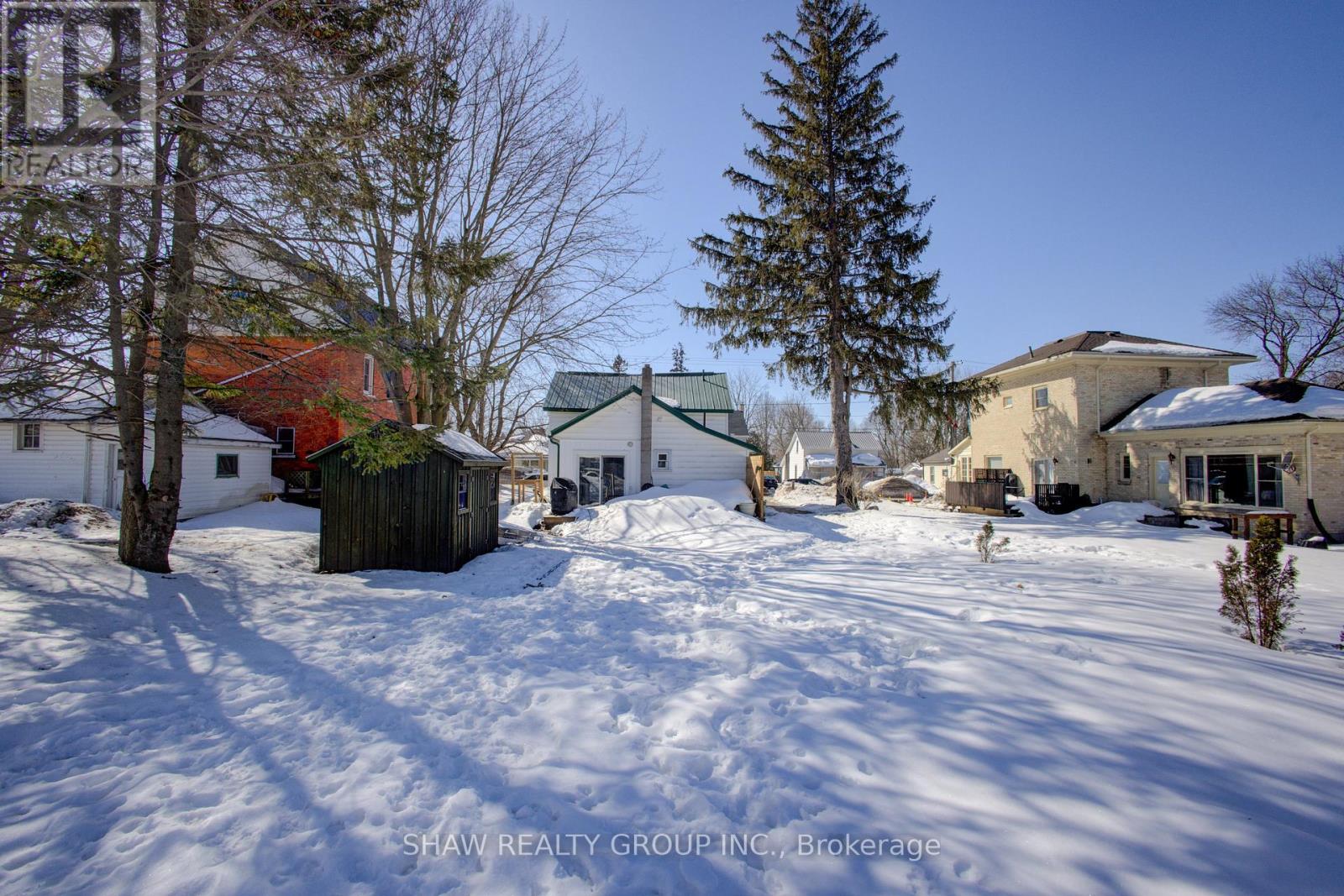 101 John Street, North Huron, Ontario  N0G 2W0 - Photo 35 - X12849608