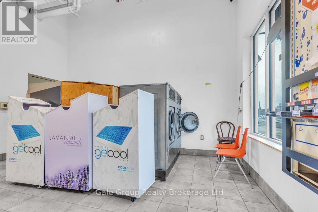 3 - 300 Main Street, Woodstock, Ontario  N4S 1T3 - Photo 4 - X12849700