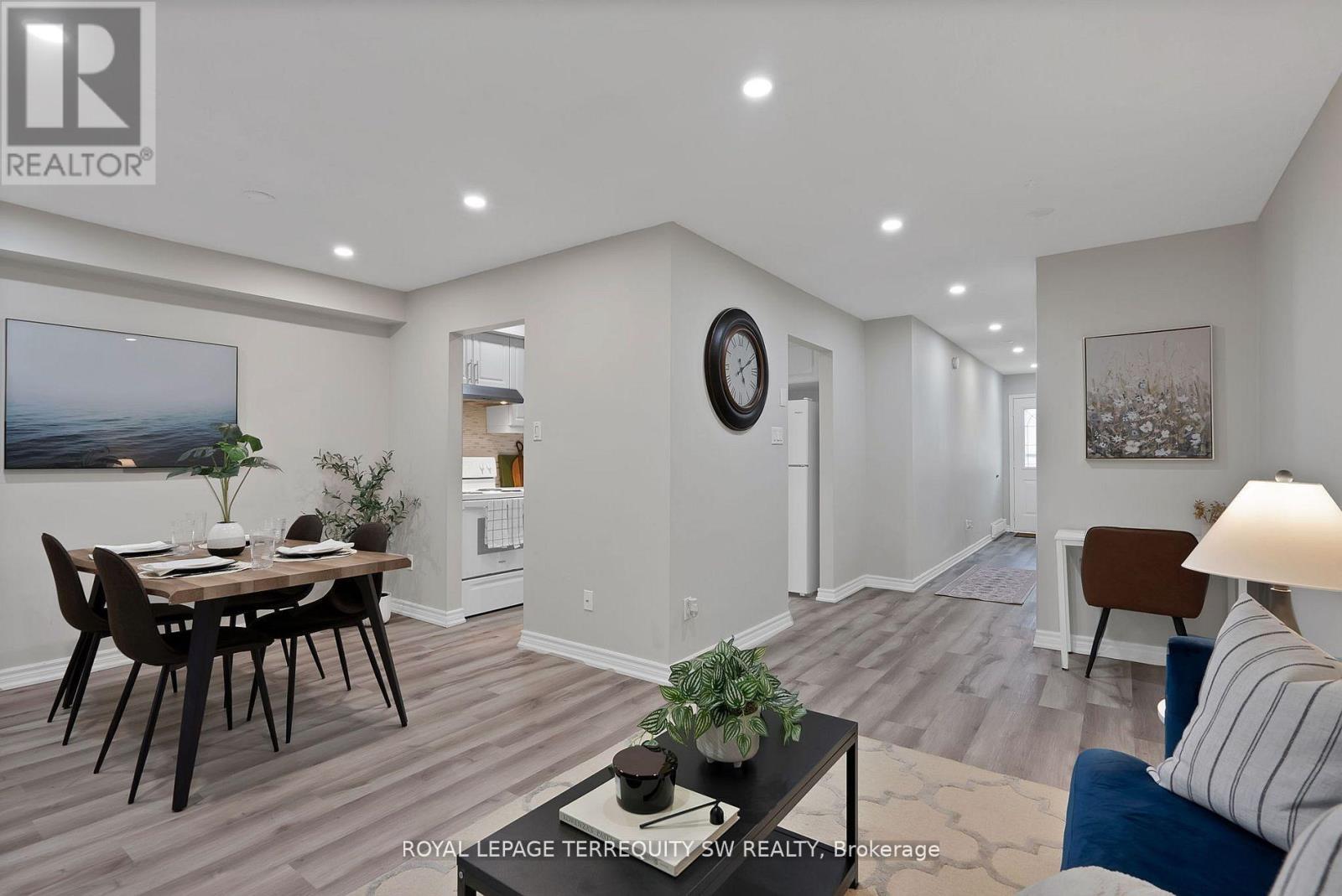 233 - 158 Woody Vine Way, Toronto, Ontario  M2J 4H6 - Photo 8 - C12849374