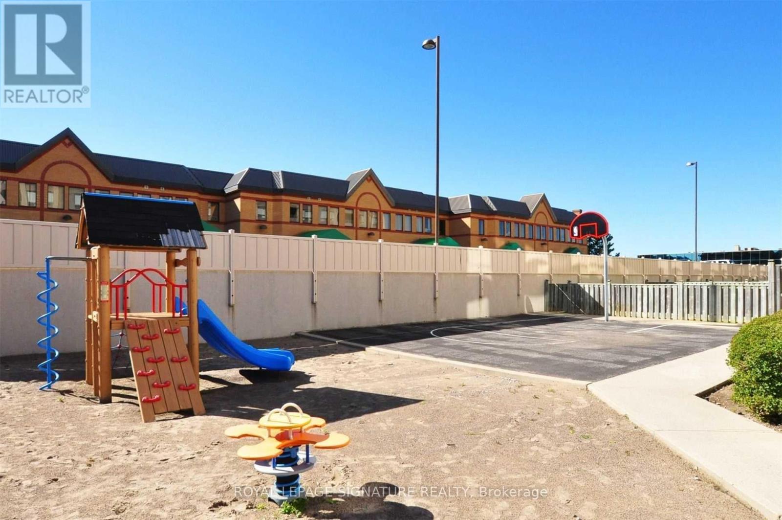 603 - 9017 Leslie Street, Richmond Hill, Ontario  L4B 4R8 - Photo 17 - N12849670