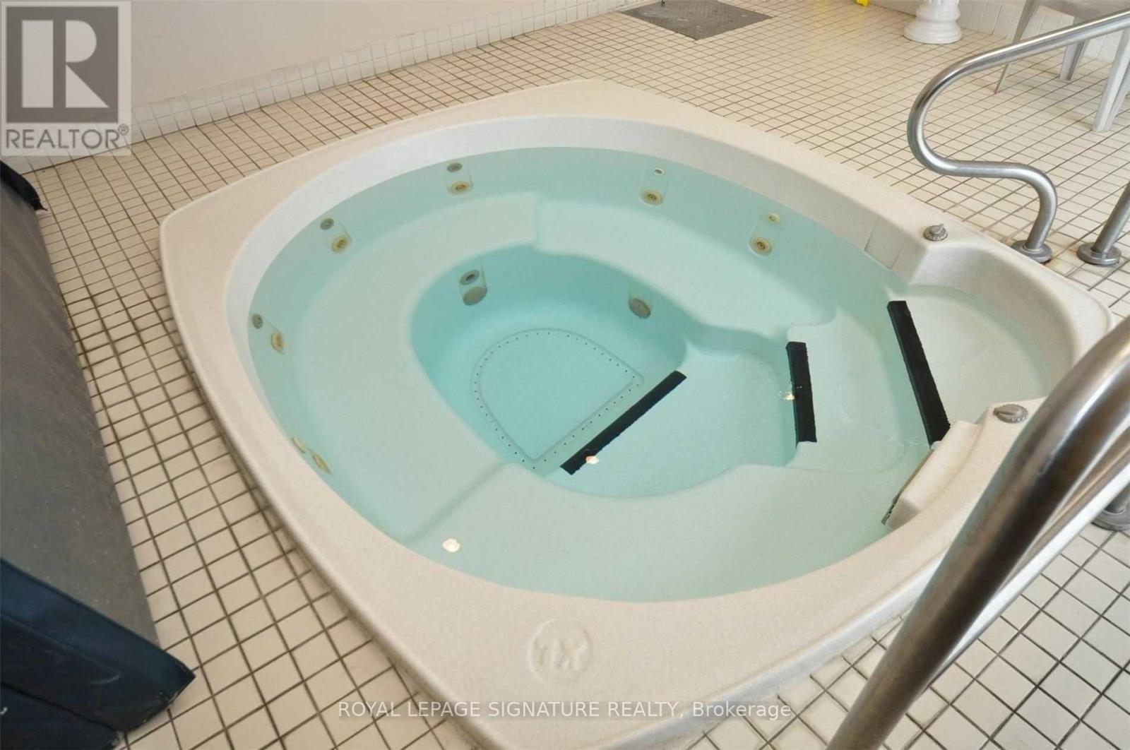 603 - 9017 Leslie Street, Richmond Hill, Ontario  L4B 4R8 - Photo 22 - N12849670