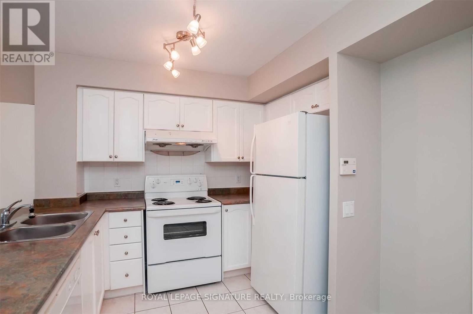 603 - 9017 Leslie Street, Richmond Hill, Ontario  L4B 4R8 - Photo 8 - N12849670