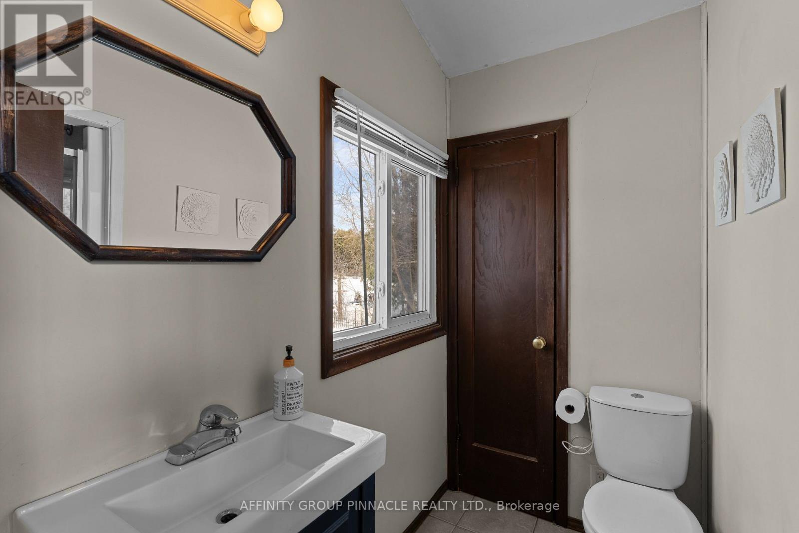 18 Lakeview Boulevard, Kawartha Lakes, Ontario  K0M 2C0 - Photo 18 - X12849690