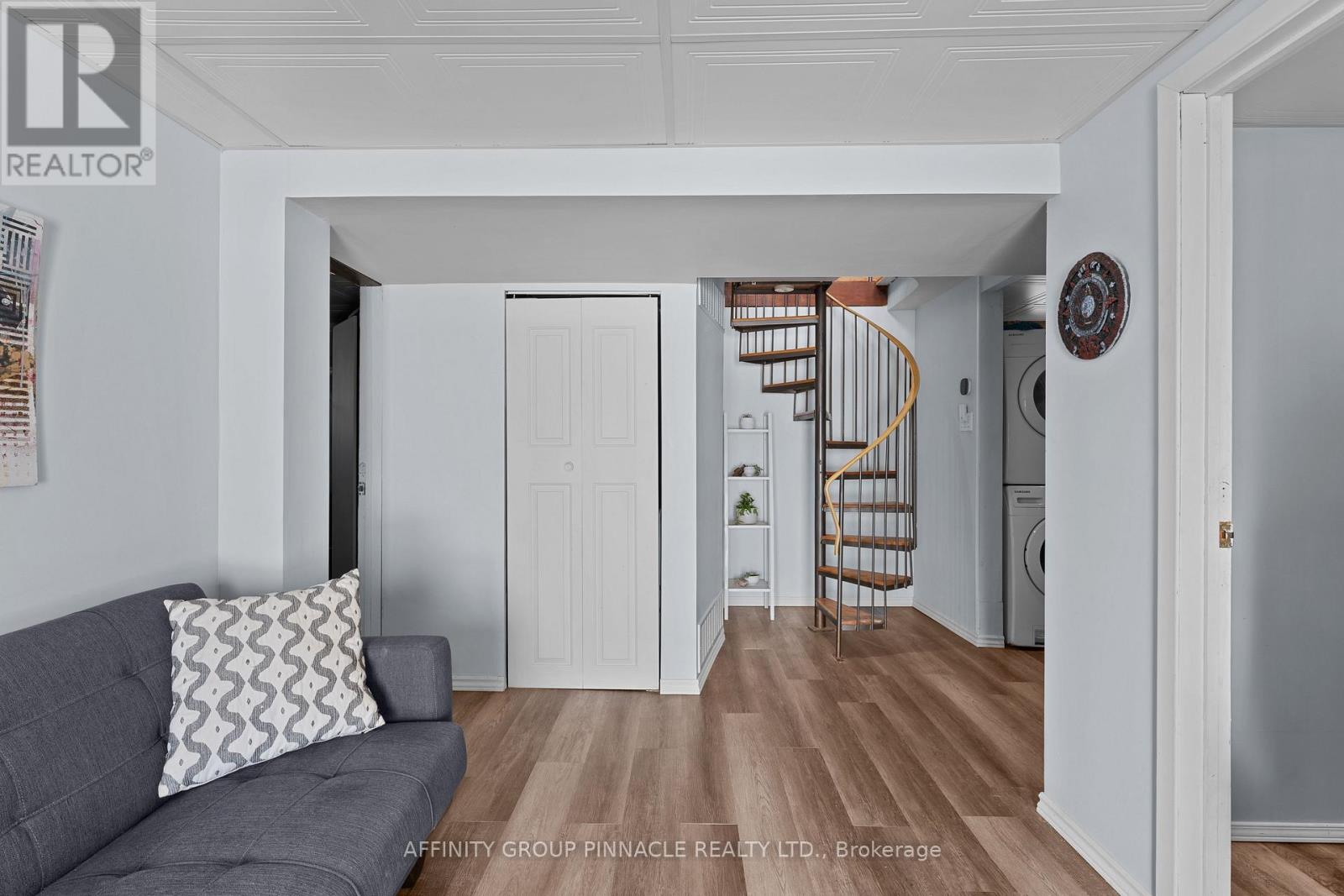 18 Lakeview Boulevard, Kawartha Lakes, Ontario  K0M 2C0 - Photo 26 - X12849690