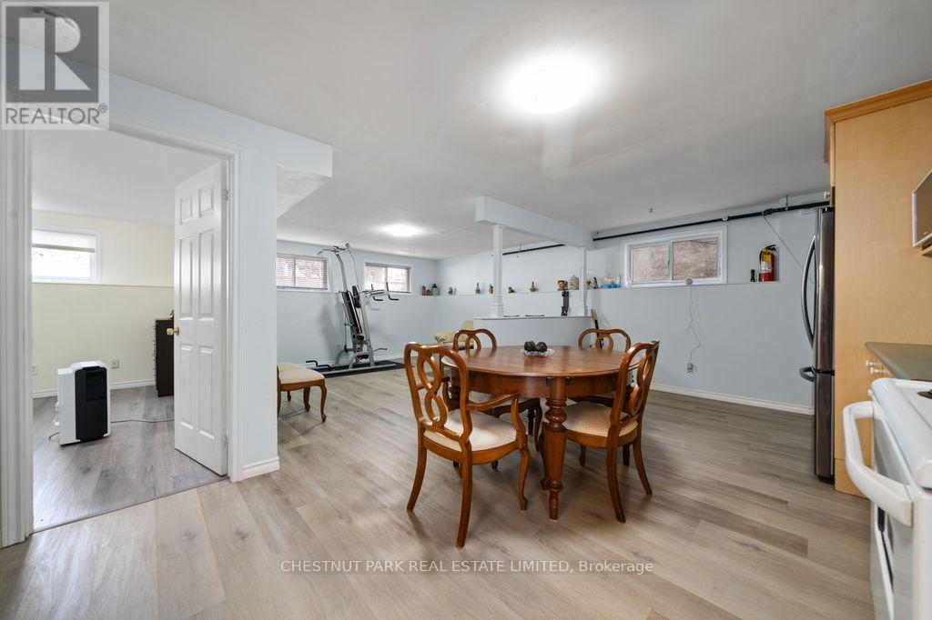 71 Queen Street, Prince Edward County, Ontario  K0K 2T0 - Photo 37 - X12849766