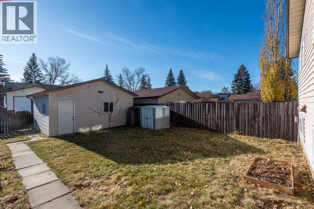 43 Midridge Gardens Se, Calgary, Alberta  T2X 1C4 - Photo 35 - A2269105