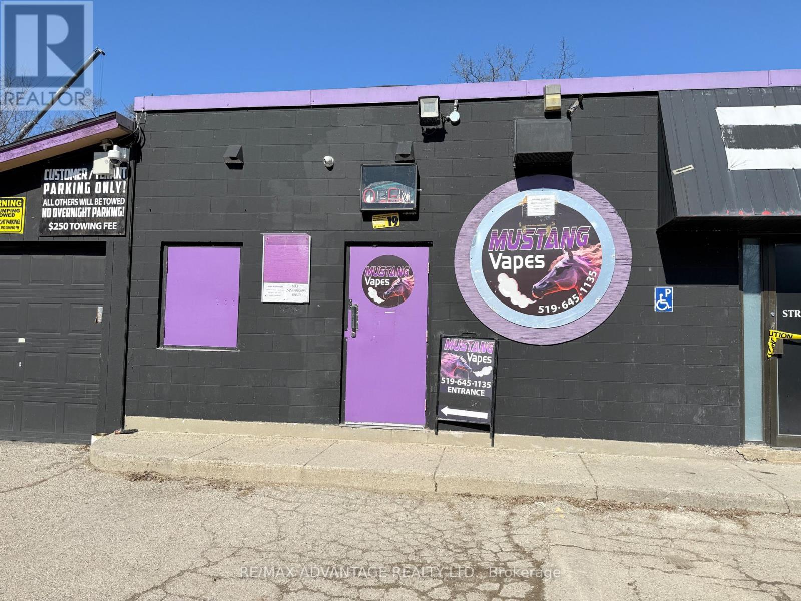 1135 Richmond Street, London East, Ontario  N6A 3K6 - Photo 1 - X12849784