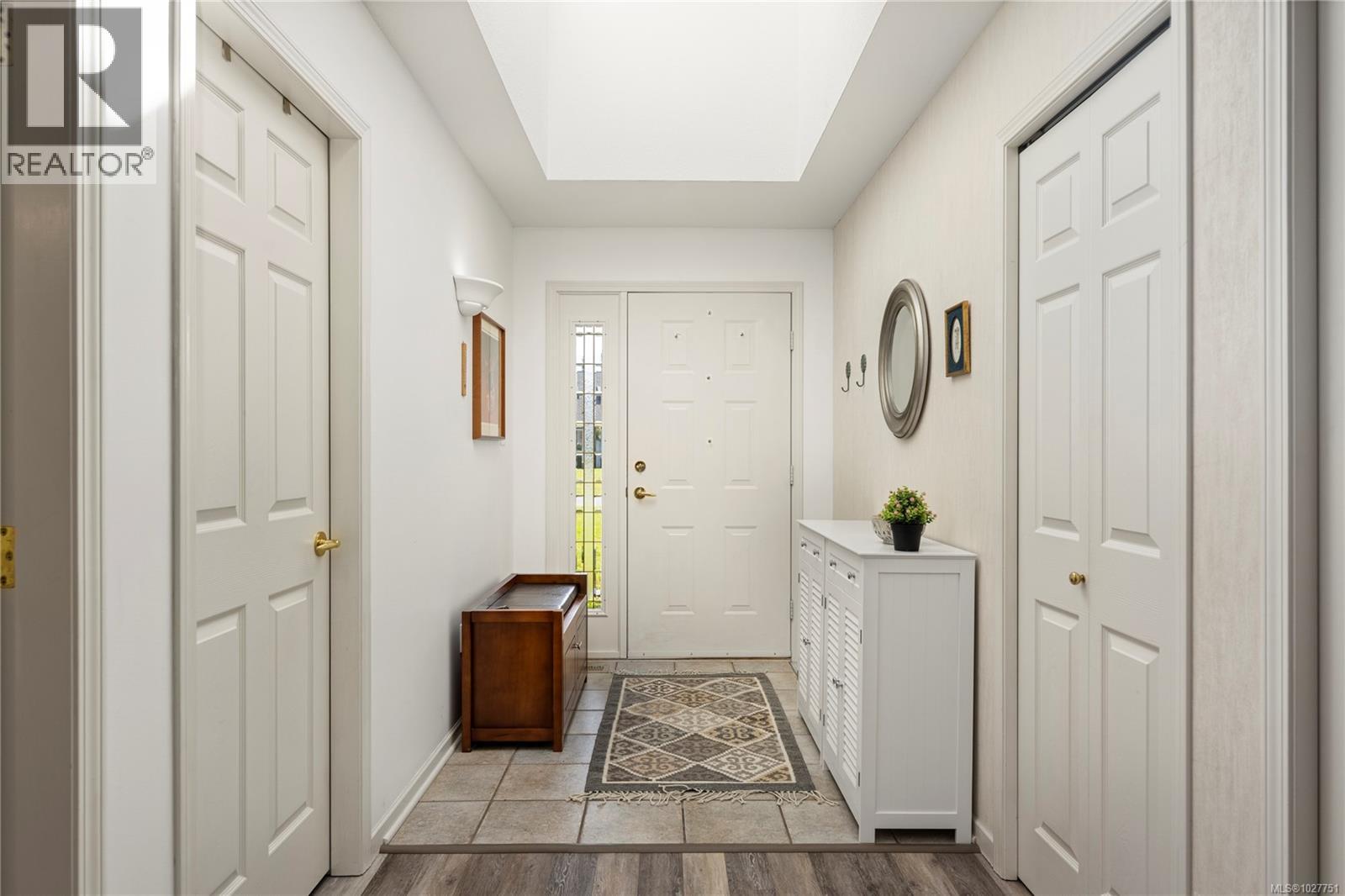 2 850 Arbutus St, Qualicum Beach, British Columbia  V9K 2M7 - Photo 2 - 1027751