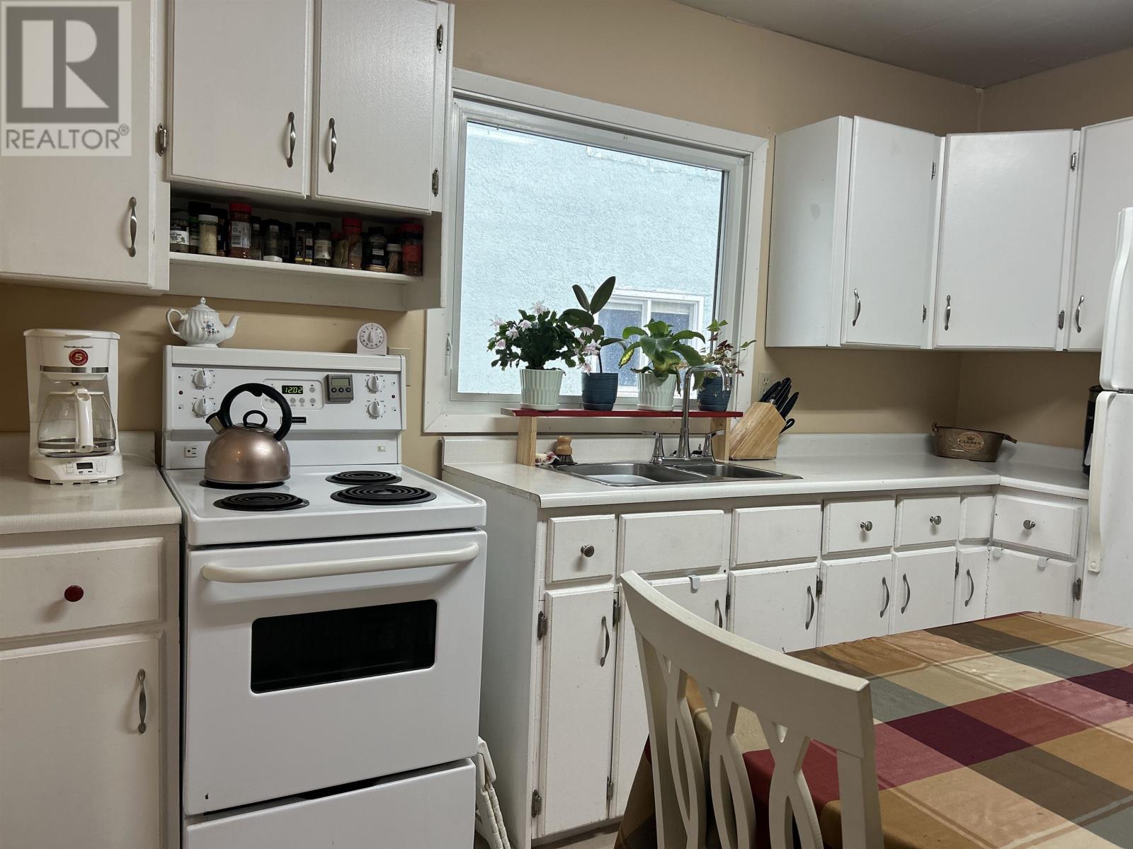 209 Fotheringham Ave, Atikokan, Ontario  P0T 1C0 - Photo 8 - TB253635