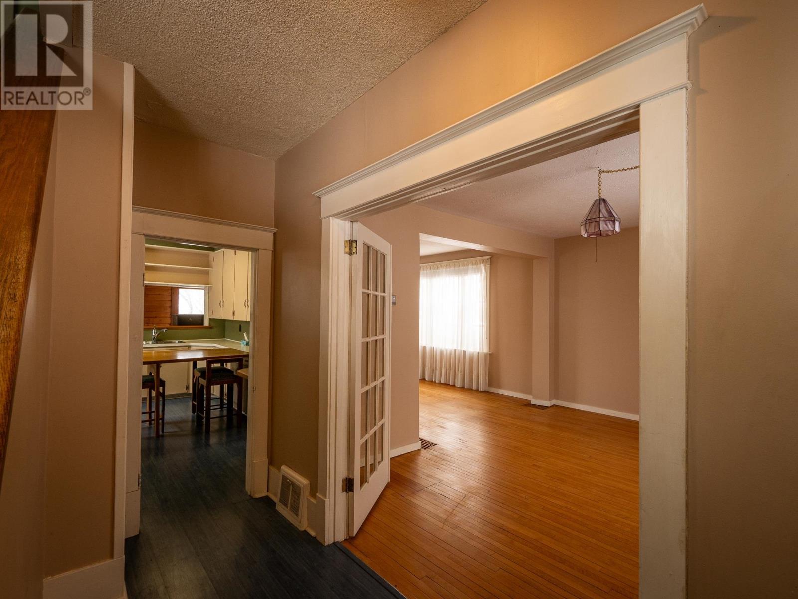 125 Fourth St N, Kenora, Ontario  P9N 2M6 - Photo 18 - TB2600360