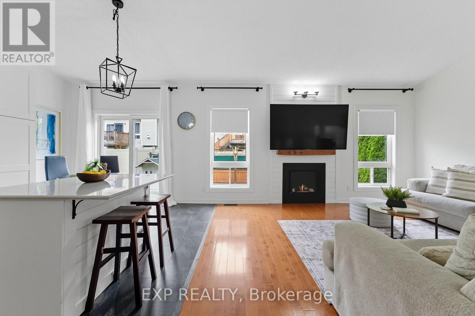 16 North Harrow Drive, Ottawa, Ontario  K2J 4V7 - Photo 11 - X12849708