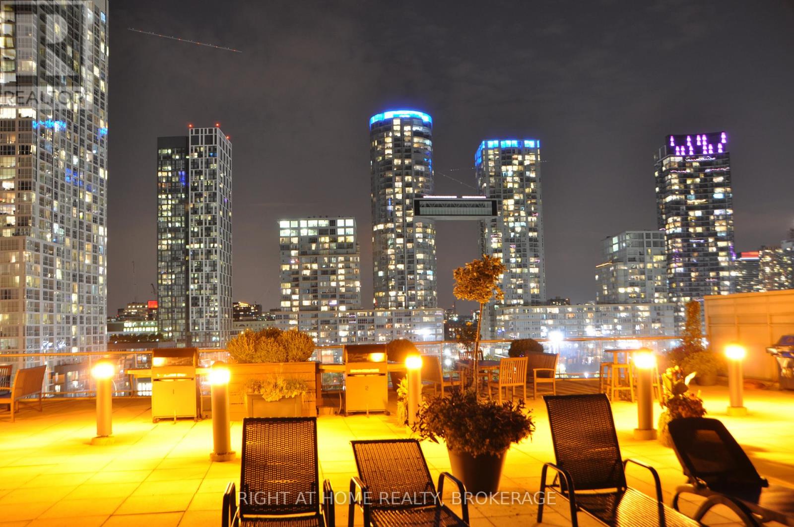 608 - 550 Queens Quay W, Toronto, Ontario  M5V 3M8 - Photo 24 - C12849740