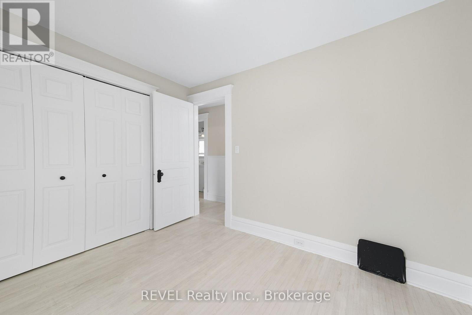 14 Bond Street, St. Catharines, Ontario  L2R 4Z2 - Photo 18 - X12849794