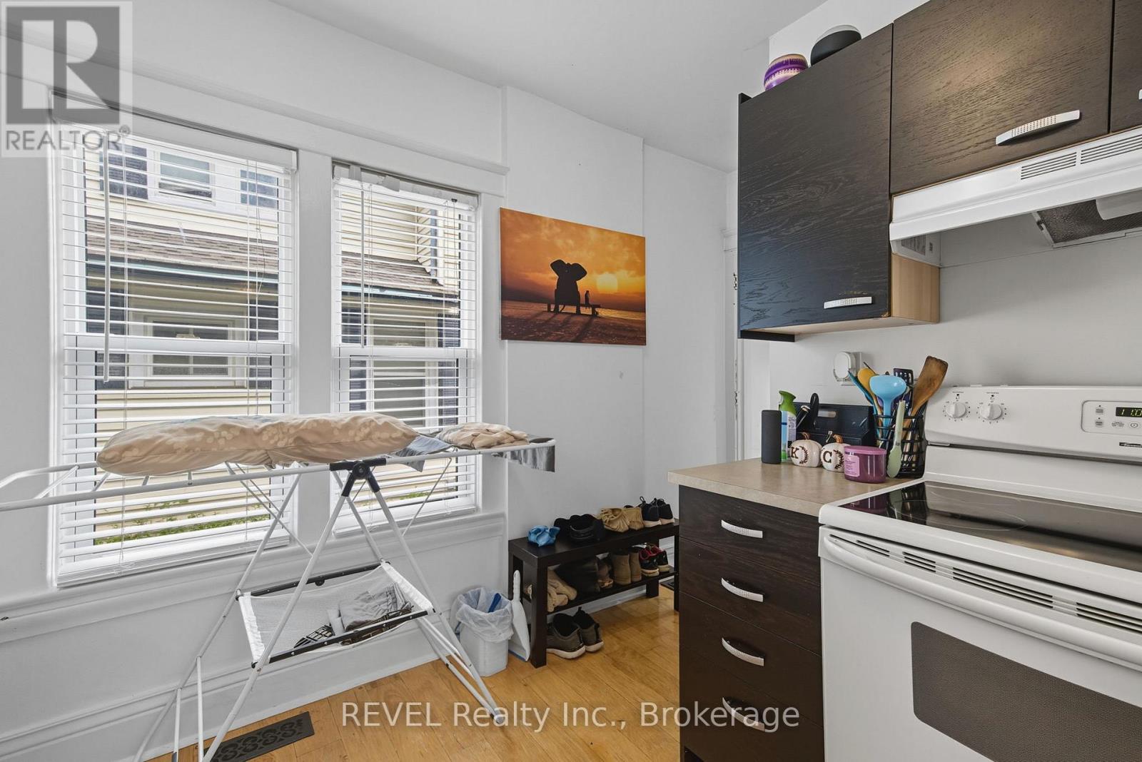 14 Bond Street, St. Catharines, Ontario  L2R 4Z2 - Photo 27 - X12849794