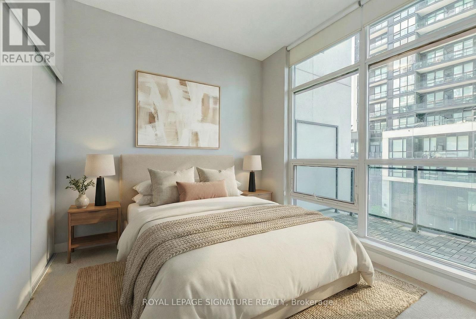 311 - 4070 Confederation Parkway, Mississauga, Ontario  L5B 0E9 - Photo 5 - W12843494