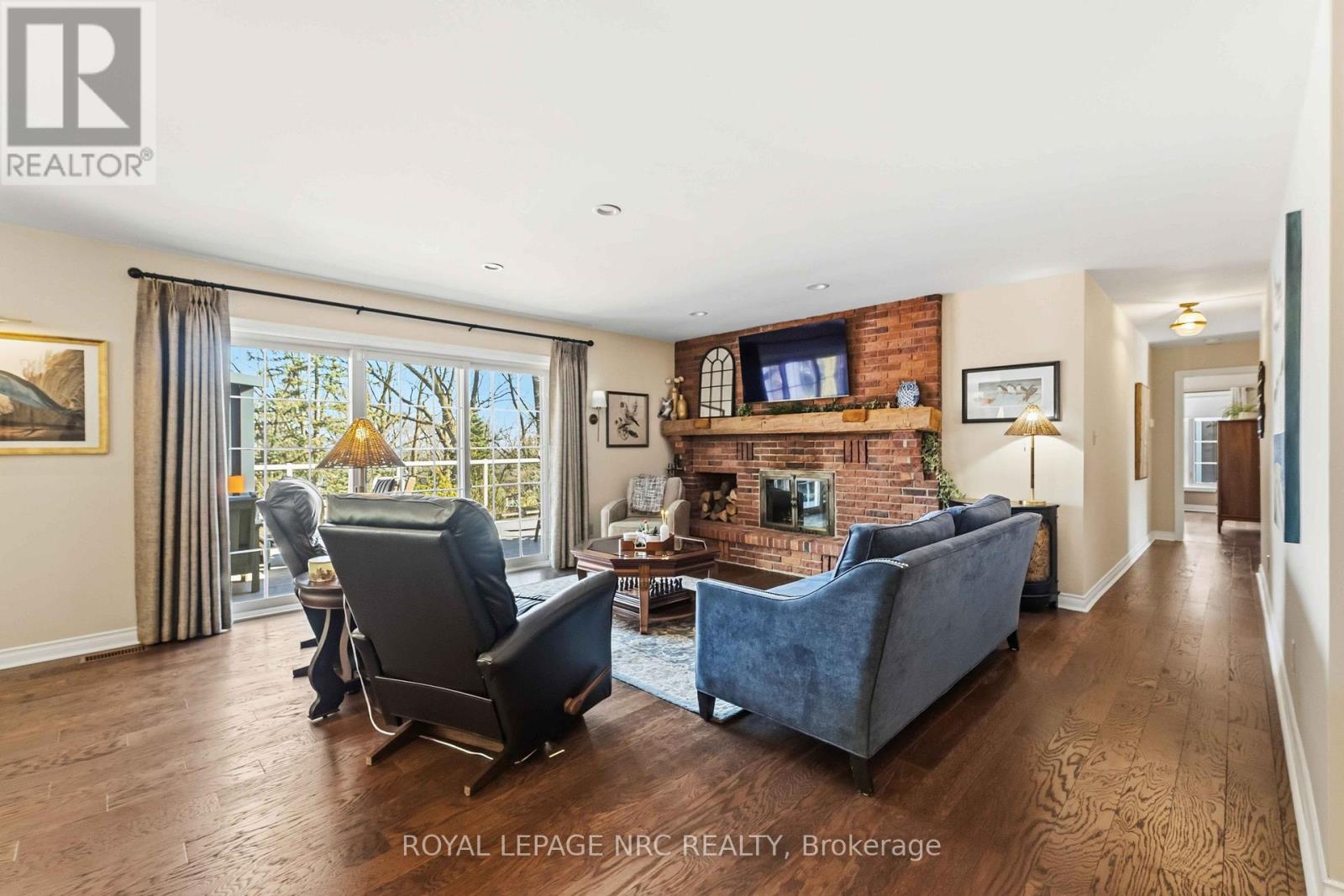 3 Petronella Parkway, Pelham (Fonthill), Ontario  L0S 1E0 - Photo 10 - X12848312