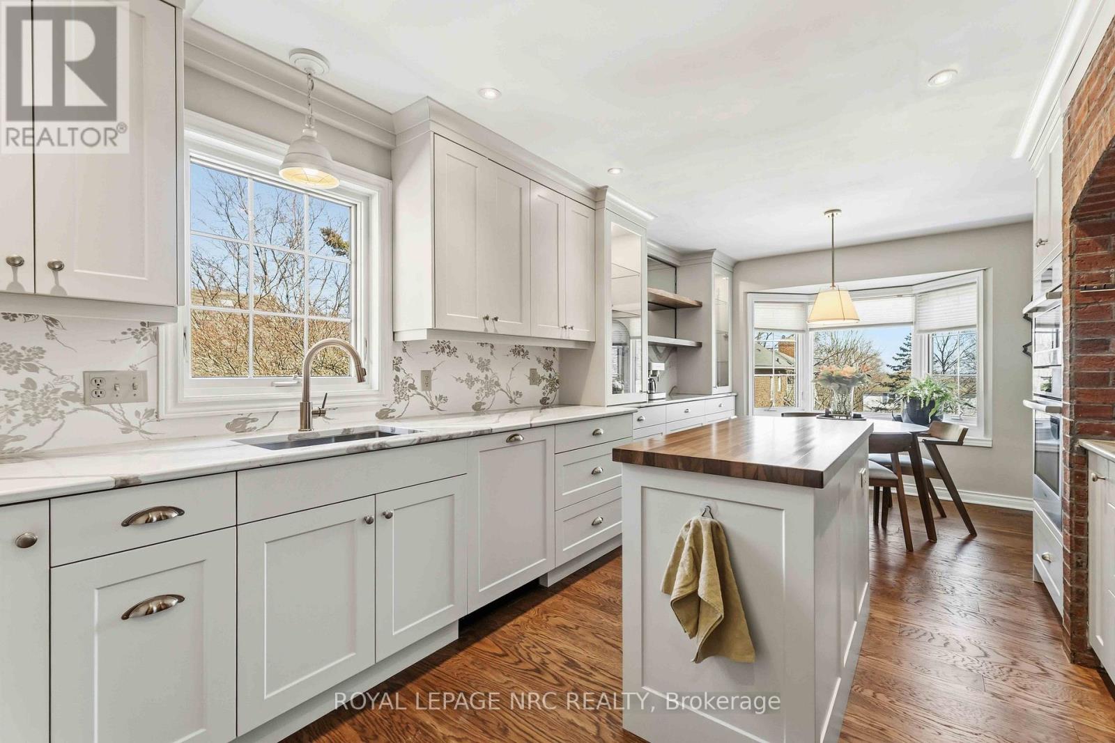 3 Petronella Parkway, Pelham (Fonthill), Ontario  L0S 1E0 - Photo 17 - X12848312