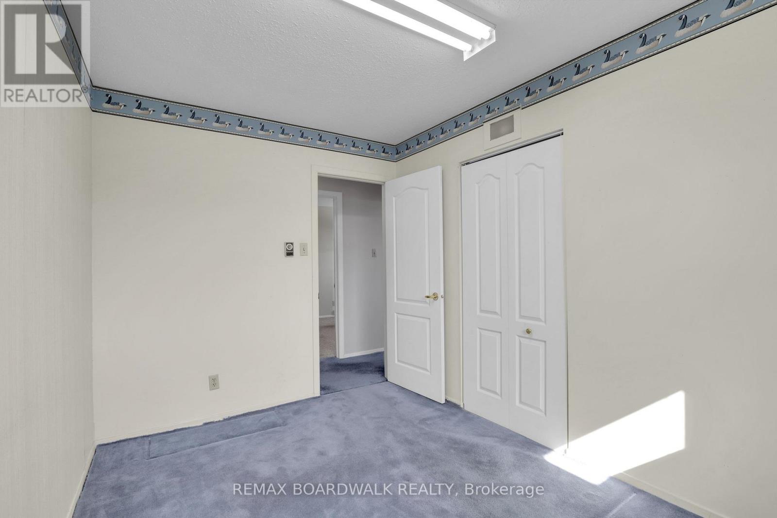 116 Old Colony Road, Ottawa, Ontario  K2L 1M2 - Photo 31 - X12849386