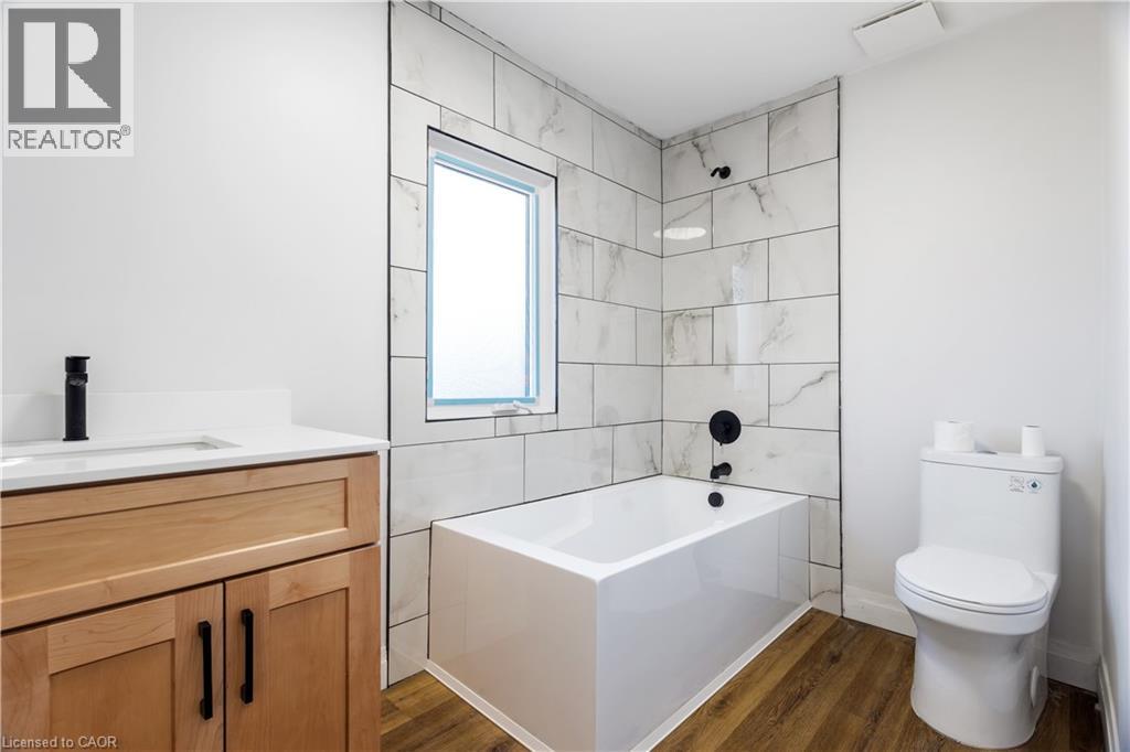 19 Lottridge Street, Hamilton, Ontario  L8L 6T7 - Photo 17 - 40809051