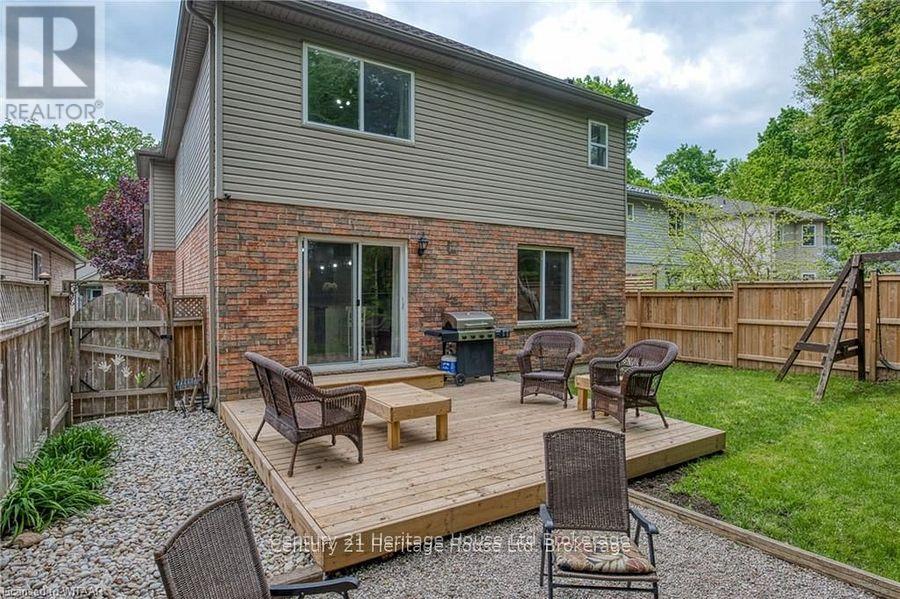 18 Potters Way, Woodstock (Woodstock - South), Ontario  N4S 8Z5 - Photo 42 - X12849730