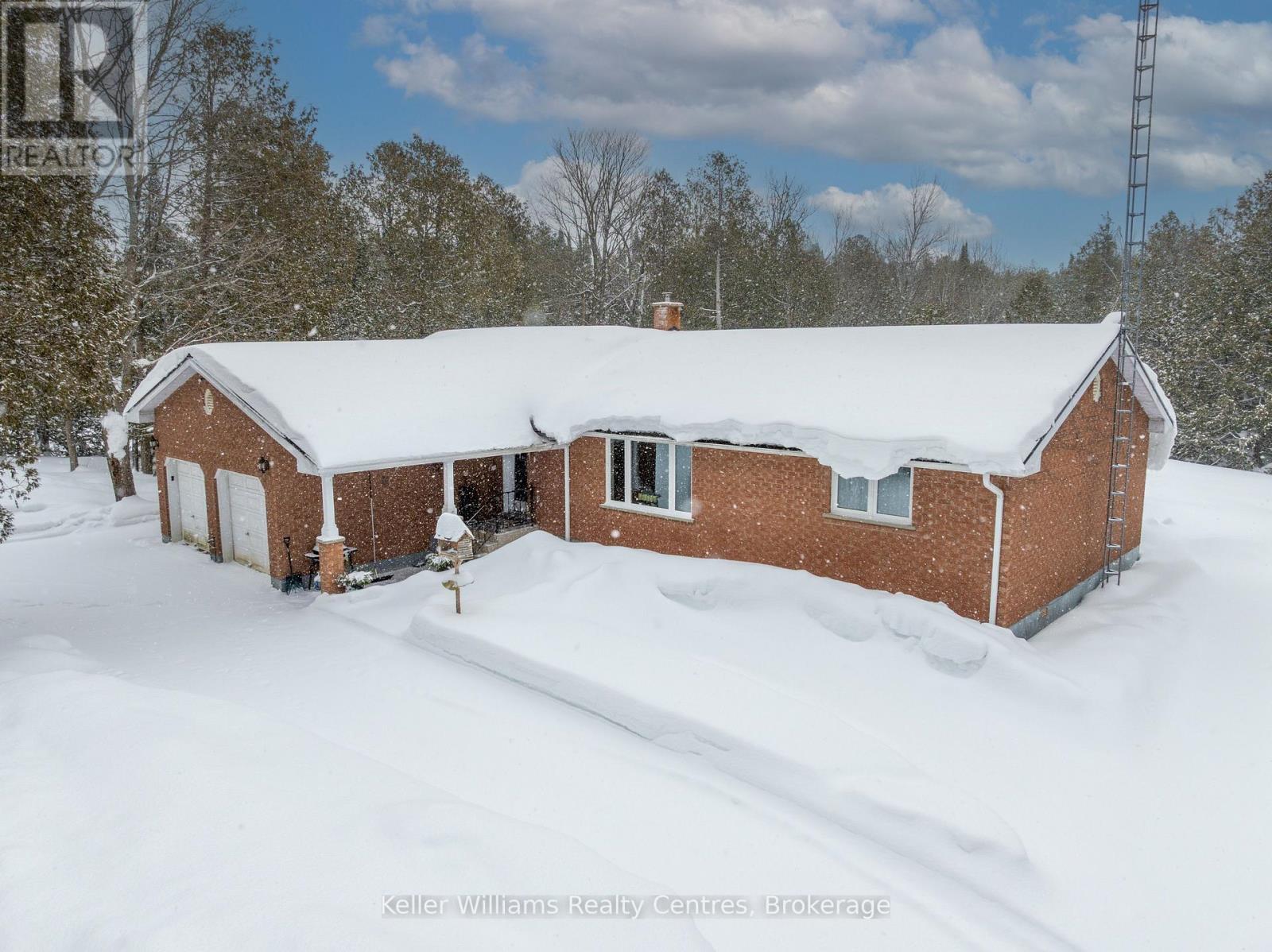 54 CORONATION STREET, South Bruce Peninsula, Ontario