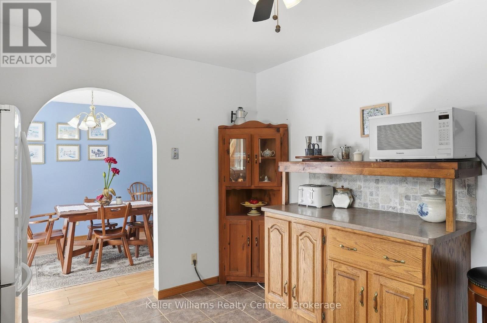 54 Coronation Street, South Bruce Peninsula, Ontario  N0H 2T0 - Photo 12 - X12849694