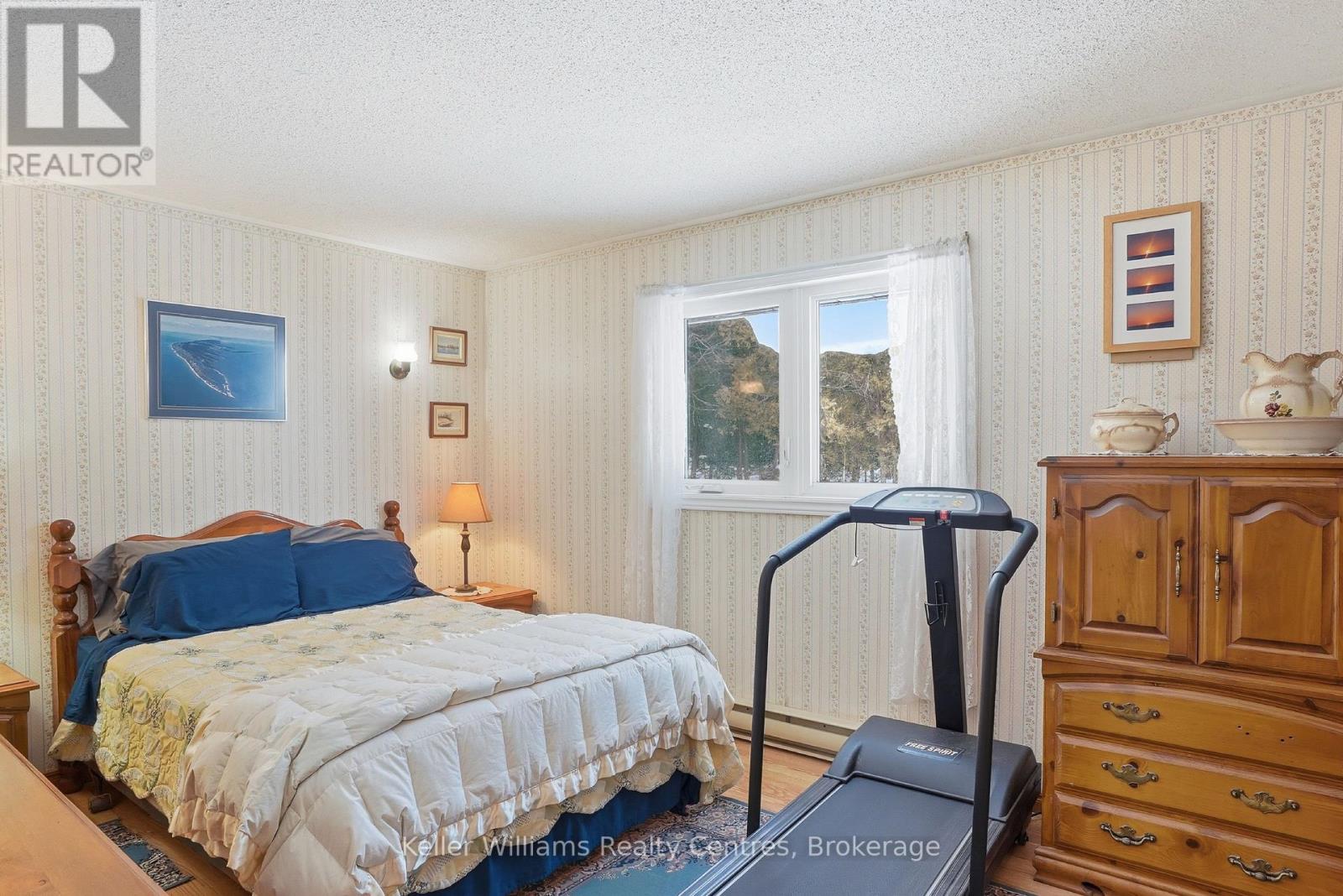 54 Coronation Street, South Bruce Peninsula, Ontario  N0H 2T0 - Photo 17 - X12849694