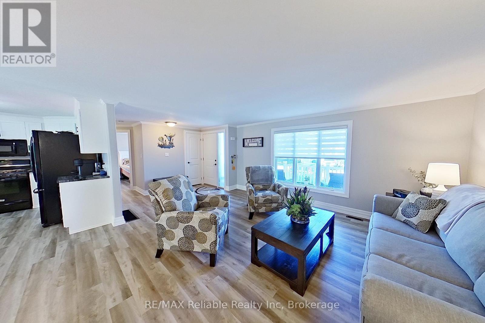 347 Shannon Boulevard, South Huron, Ontario  N0M 1T0 - Photo 13 - X12849768