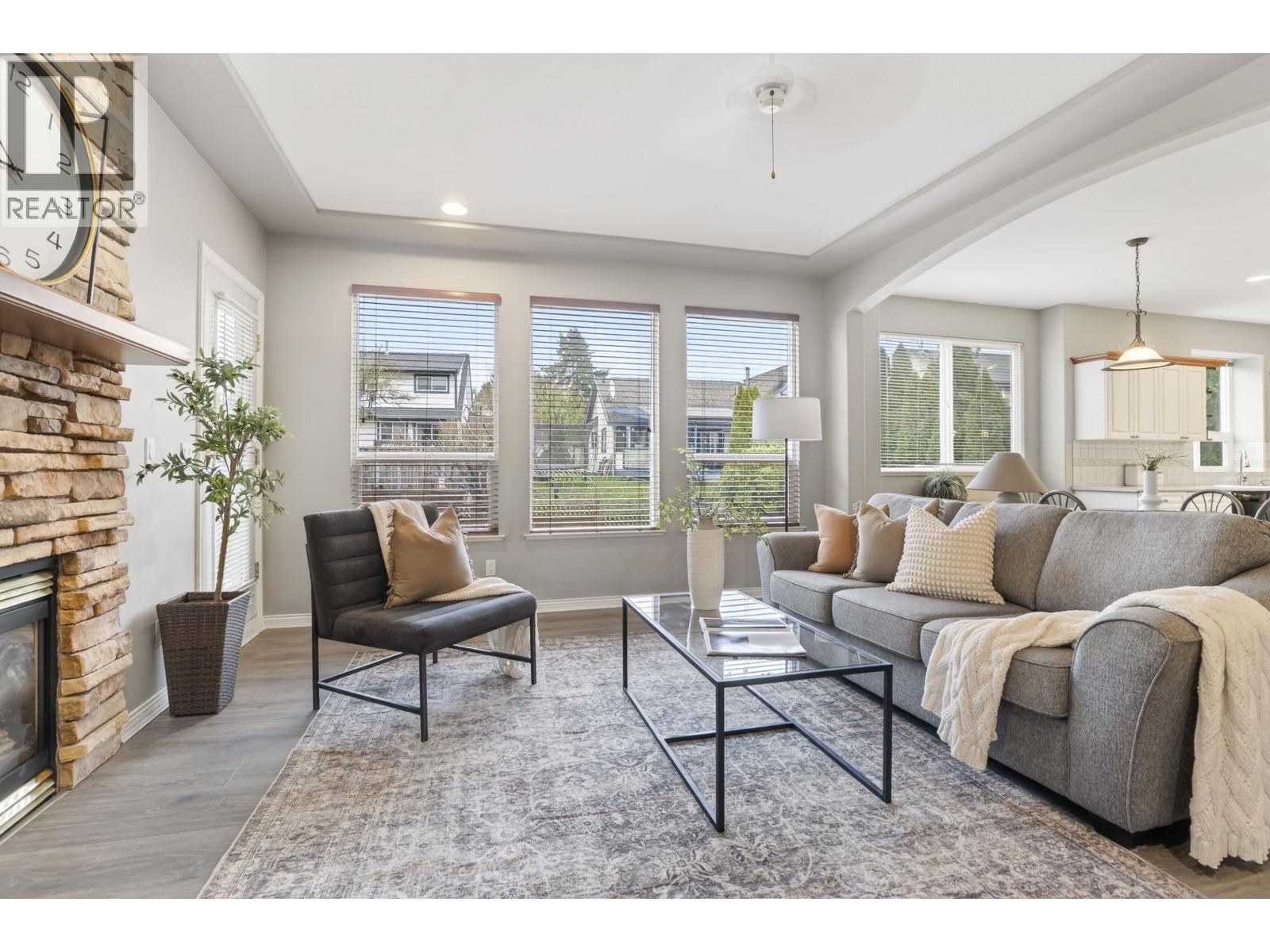 19757 Joyner Place, Pitt Meadows, British Columbia  V3Y 2S3 - Photo 14 - R3096013