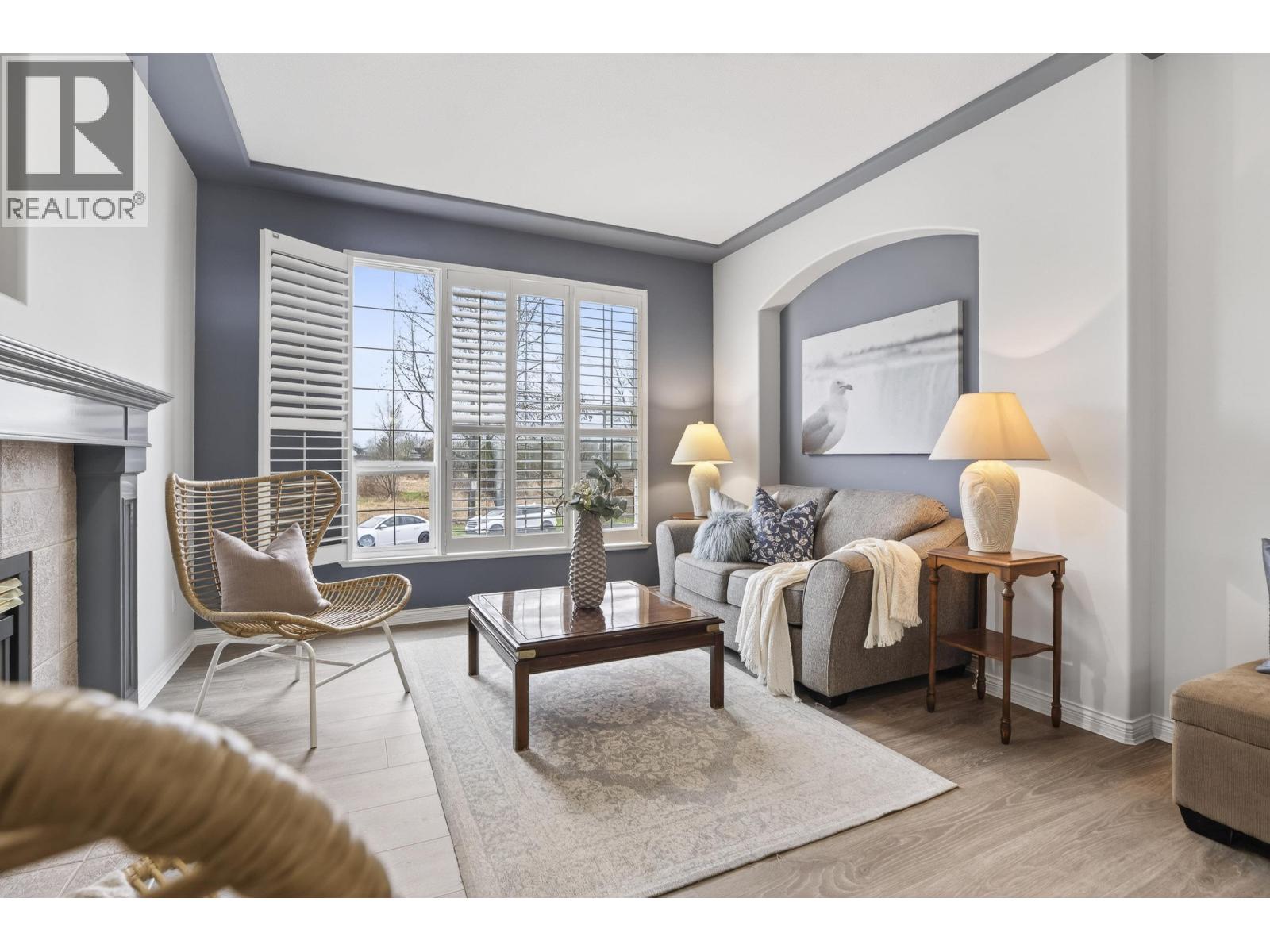 19757 Joyner Place, Pitt Meadows, British Columbia  V3Y 2S3 - Photo 4 - R3096013