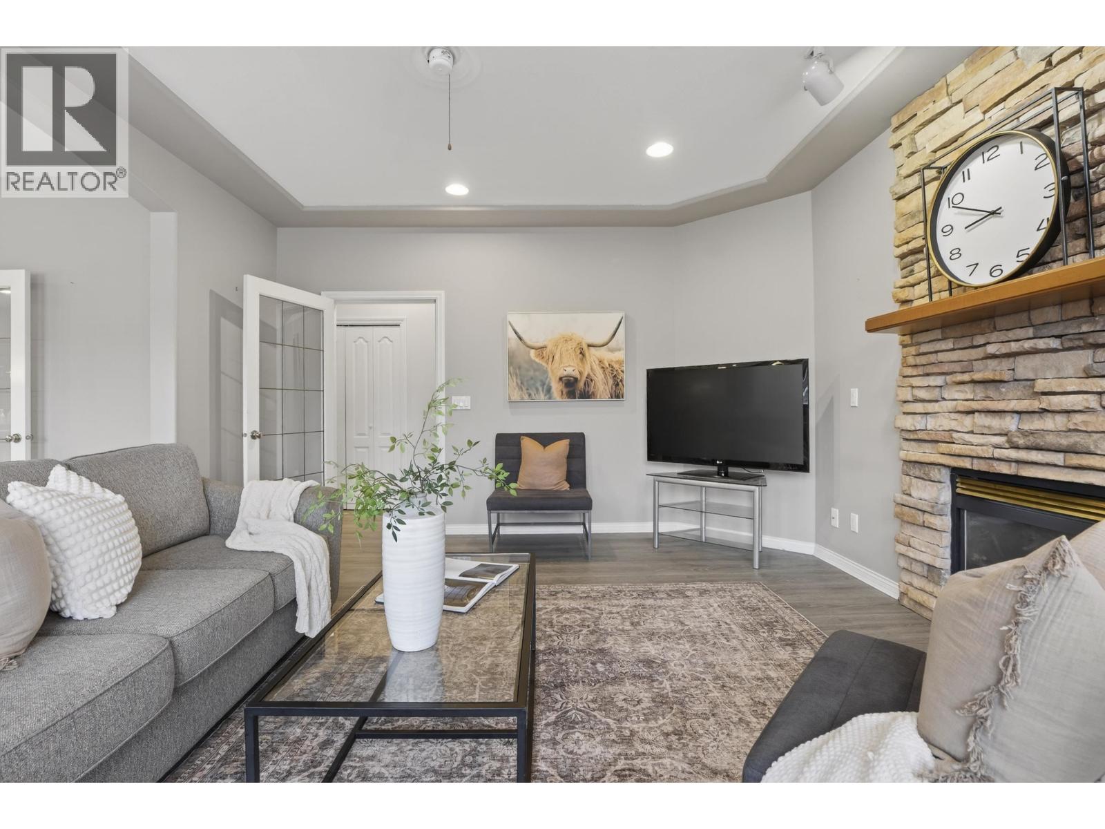 19757 Joyner Place, Pitt Meadows, British Columbia  V3Y 2S3 - Photo 15 - R3096013